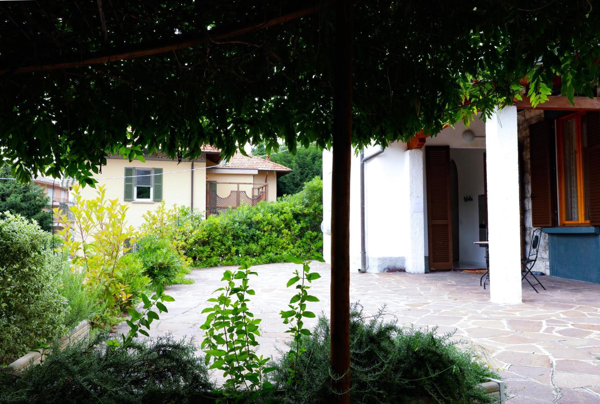 Wisteriaroom Como Exterior photo